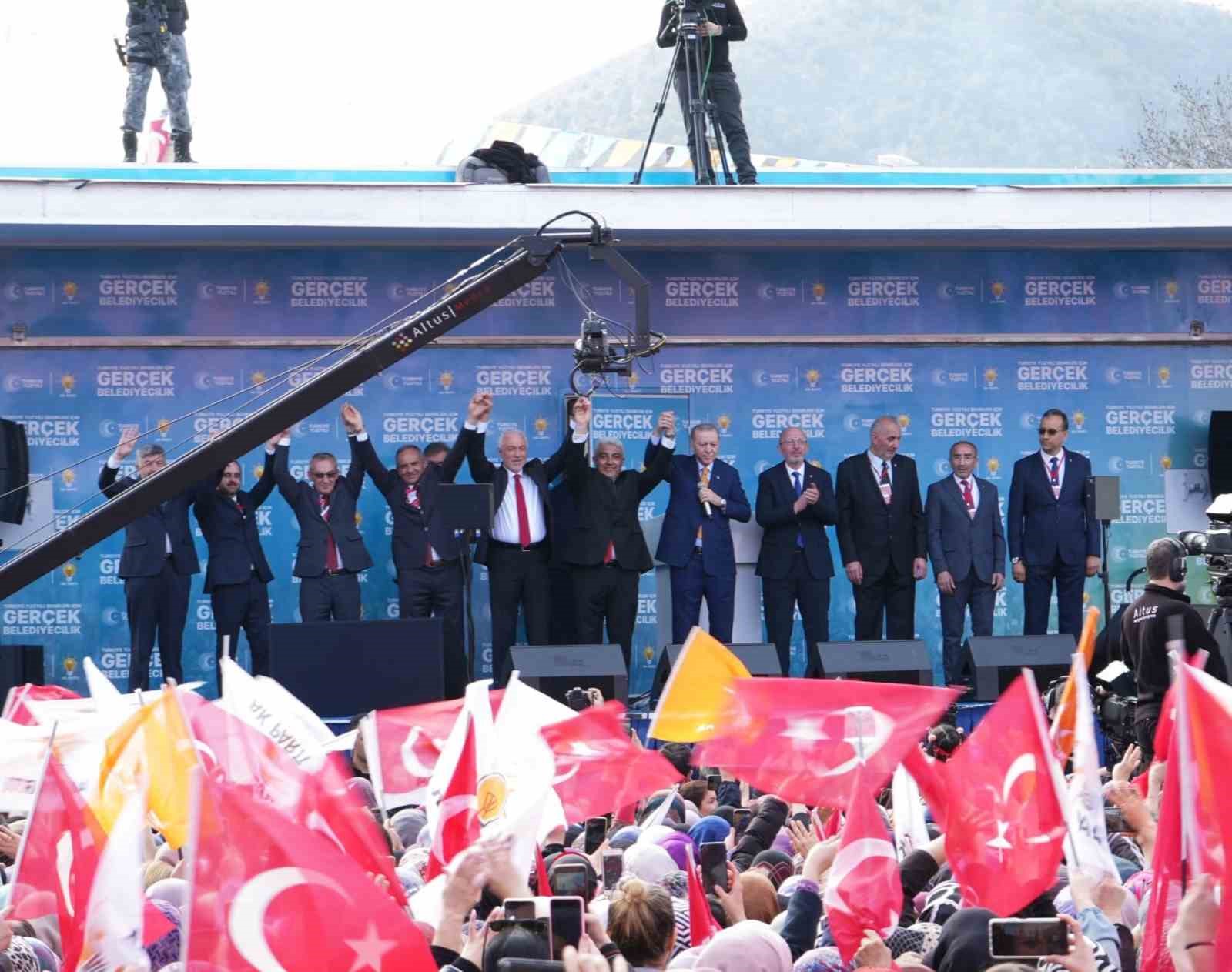 Belediye Başkanı &Ccedil;alışkan: &ldquo;Cumhurbaşkanımıza &uuml;&ccedil; b&uuml;y&uuml;k projemizi sunduk&rdquo;
