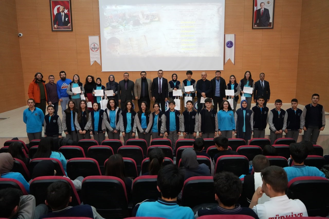 Bayburt Fen Lisesi öğrencilerden Kutadgu Bilig paneli