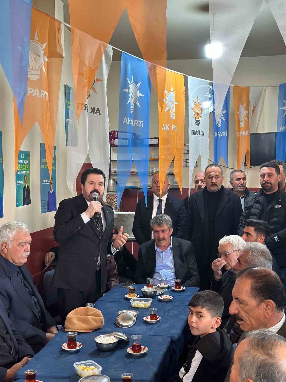 Tutak&rsquo;ta 150 kişilik Deva Partisi heyeti AK Parti&rsquo;ye katıldı
