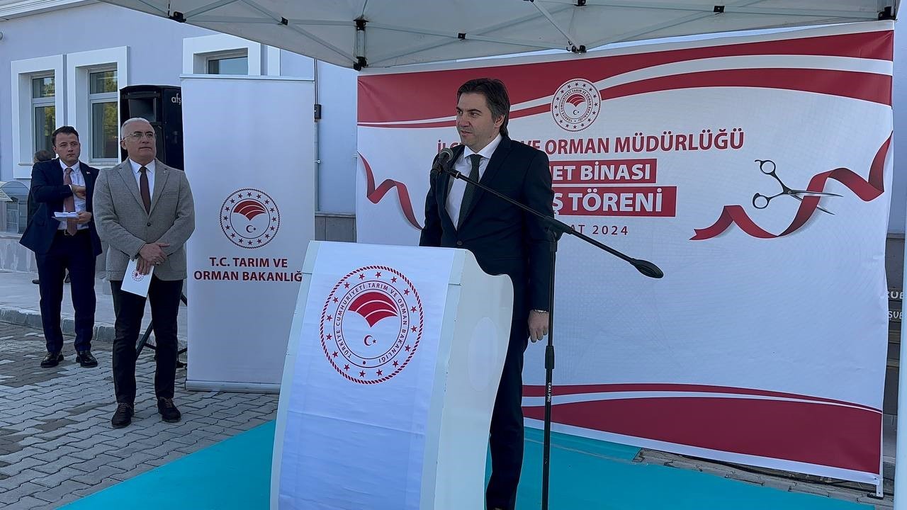 Bakan Yardımcısı Dr. Ahmet Bağcı: &ldquo;&Uuml;reticilerimizin &uuml;r&uuml;nleri ile t&uuml;keticilerimize de dokunuyoruz&rdquo;
