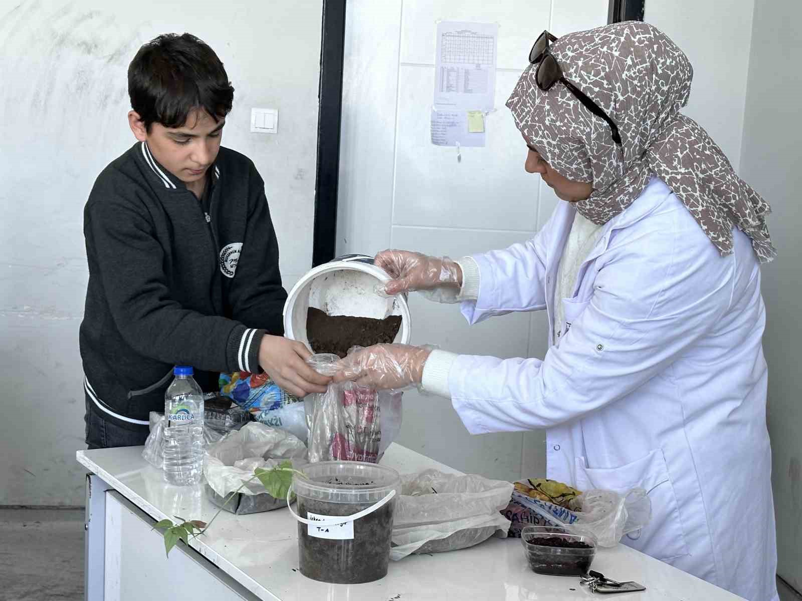Yüksekova’da 2 tarım sınıfı açıldı