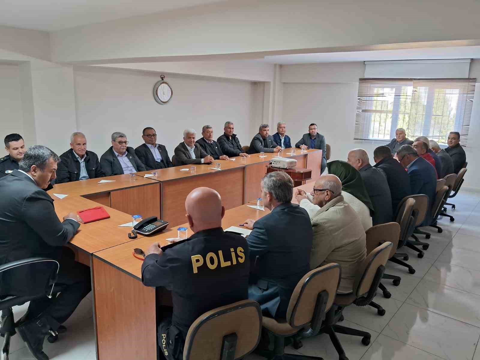 Dalaman&rsquo;da muhtarlar toplantısı yapıldı
