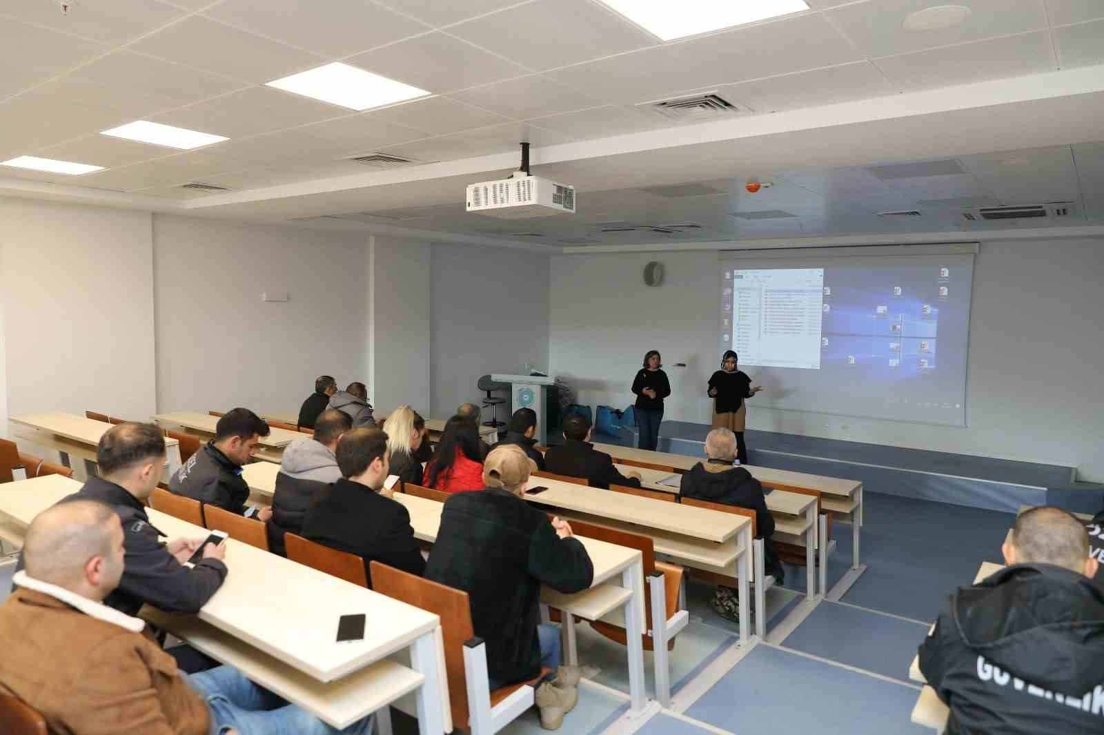Niğde Ömer Halisdemir Üniversitesi personeline ilk yardım eğitimi verildi