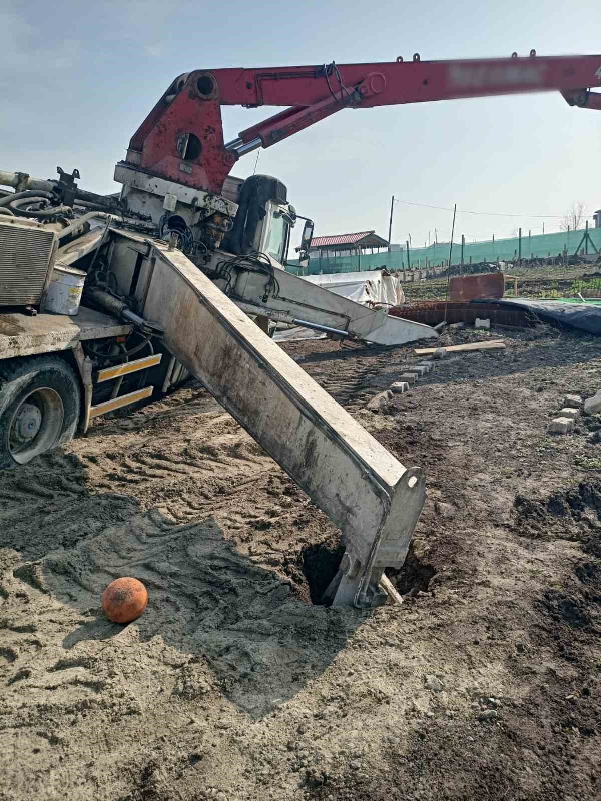 İnşaat ustasının acı &ouml;l&uuml;m&uuml;

