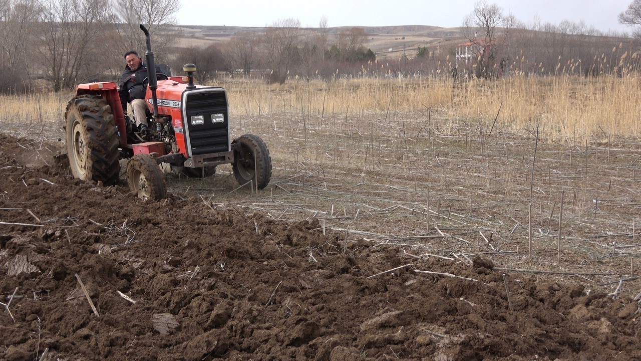 Yozgat’ta kış kuraklığı çiftçiyi endişelendiriyor