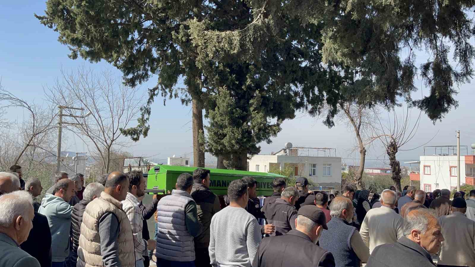 Arazi anlaşmazlığı nedeniyle abisini ve yengesini öldüren şahıs tutuklandı
