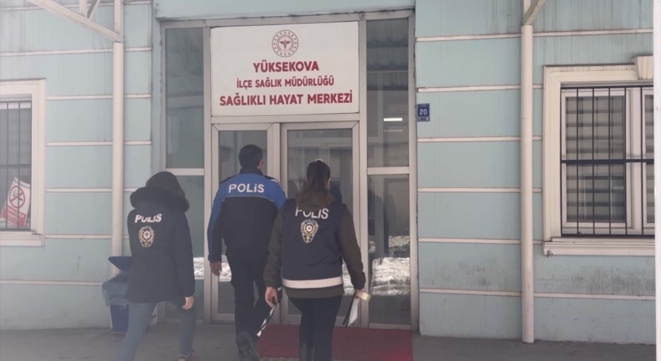 Y&uuml;ksekova&rsquo;da kadınlar KADES&rsquo;le g&uuml;vende olacak
