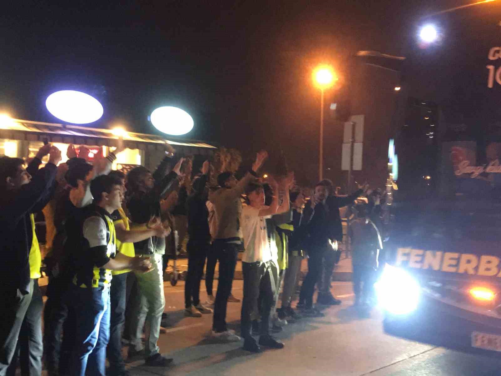 Fenerbah&ccedil;e kafilesi Adana&rsquo;ya geldi
