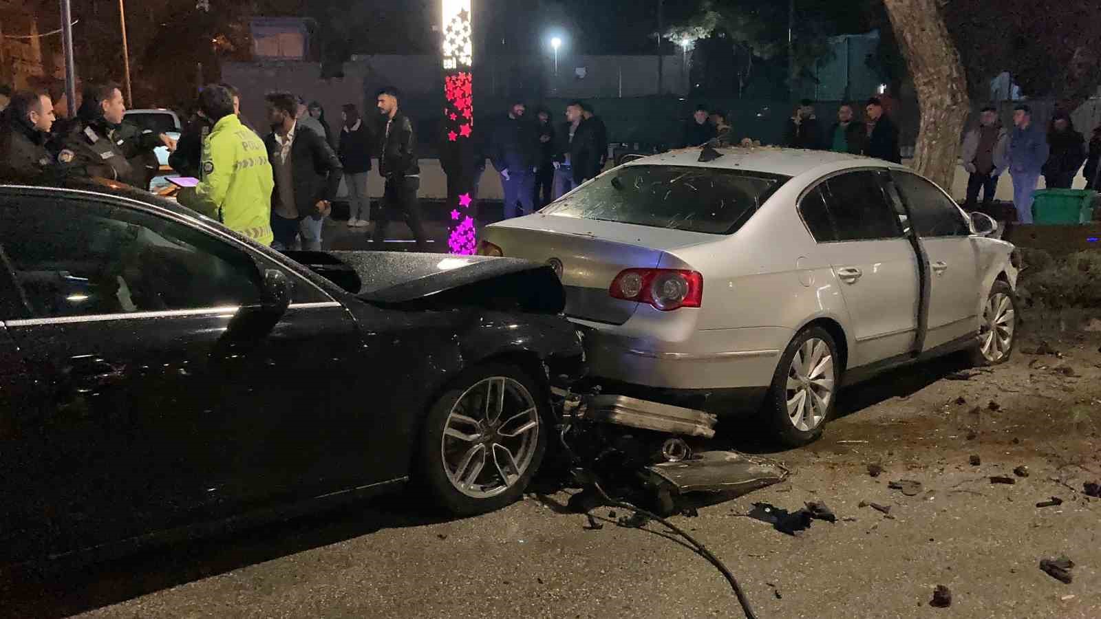 Burdur’da iki otomobil çarpıştı: 1 yaralı