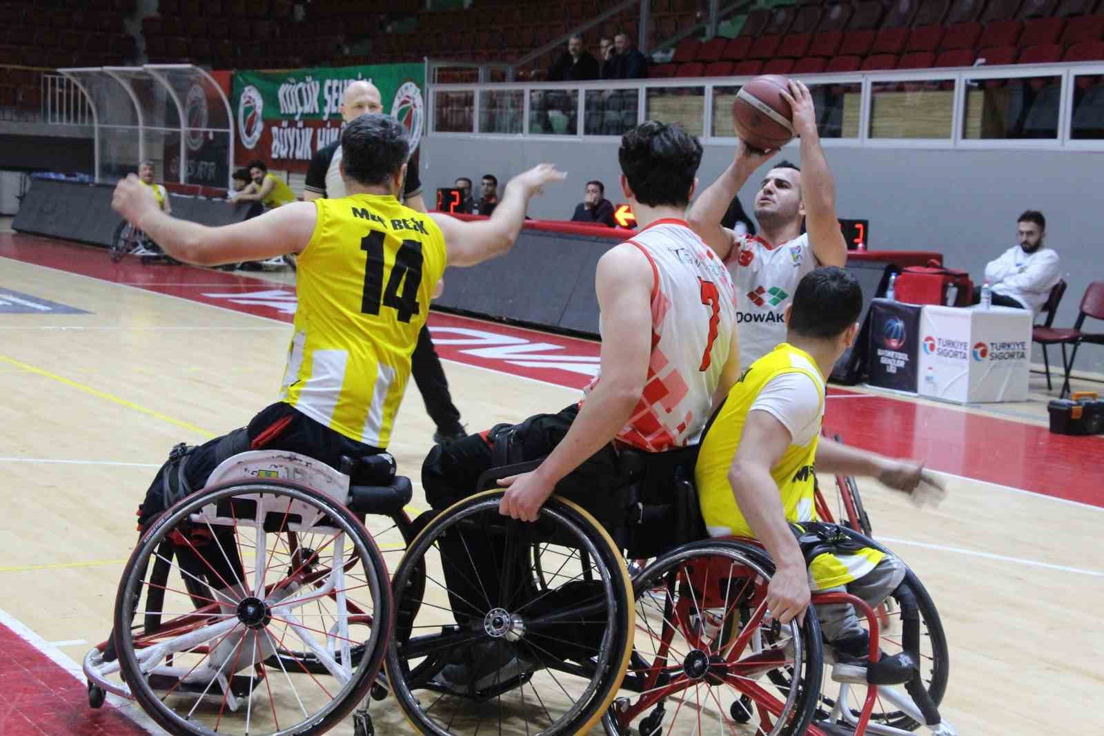 YOSK, evinde Muş BESK’e yenildi

