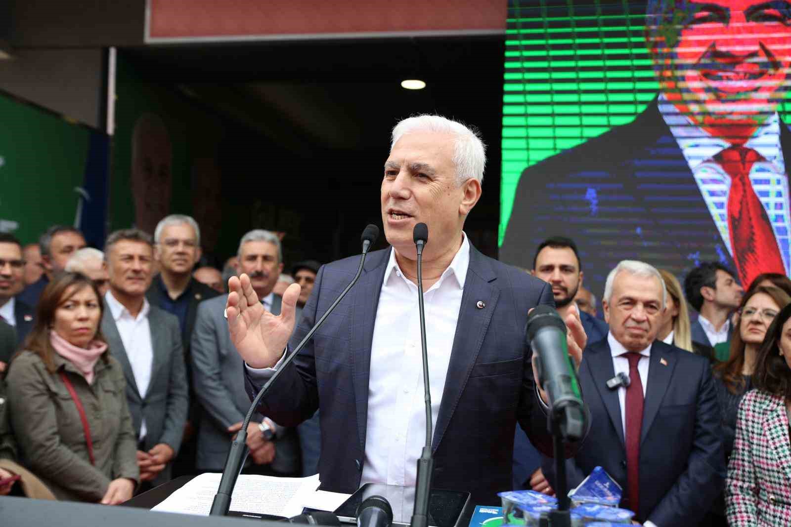 Bursa Büyükşehir Belediye Başkan Adayı Bozbey: “Birilerinin projelerimizi çalmasına gerek yok”
