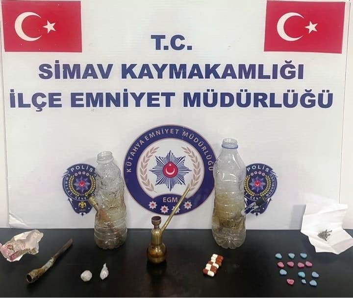 Simav’da uyuşturucu operasyonu: 3 gözaltı