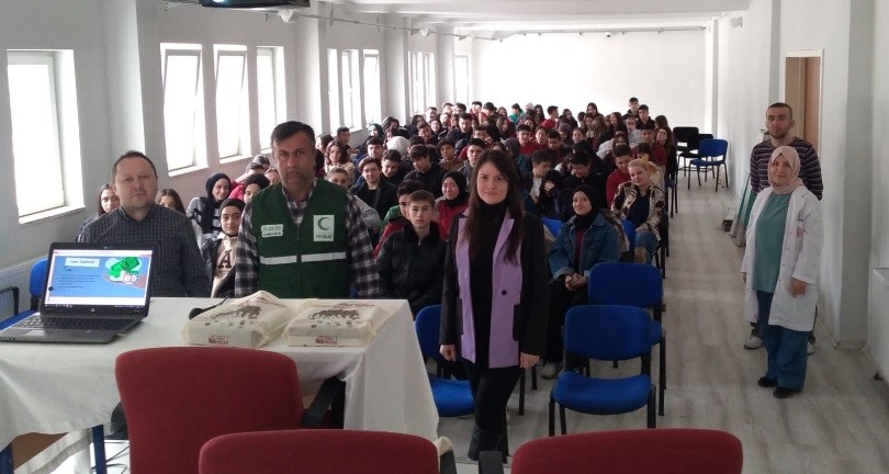 Tavşanlı’da Yeşilay Haftası kapsamında etkinlikler gerçekleştiriliyor
