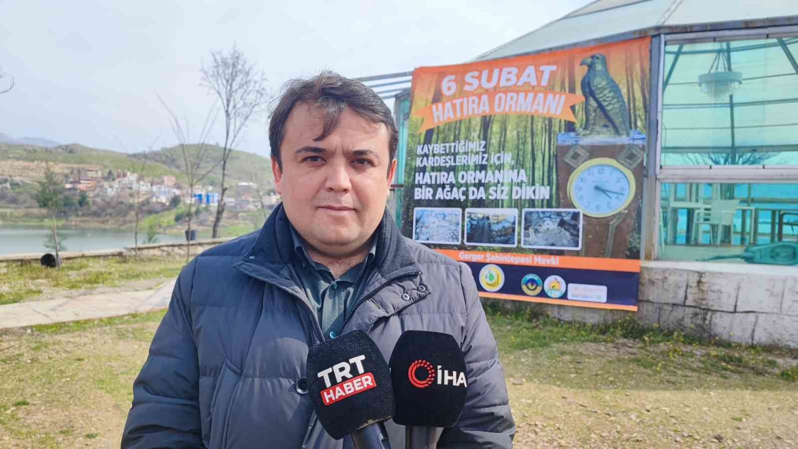 Depremde hayatını kaybedenlerin anısına bin fidan toprakla buluştu
