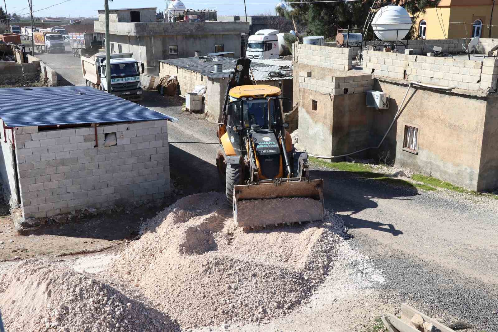 Haliliye’de 5 mahallede hummalı üstyapı çalışması