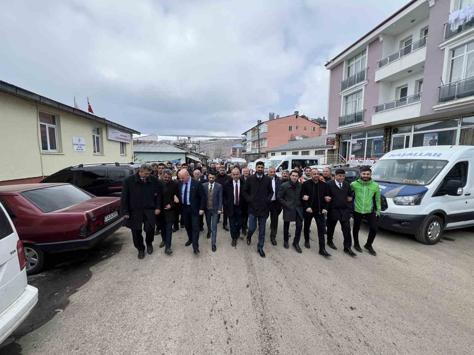 AK Parti Sarıkamış Belediye Başkan Adayı Çetinkaya’dan ev ve esnaf ziyareti