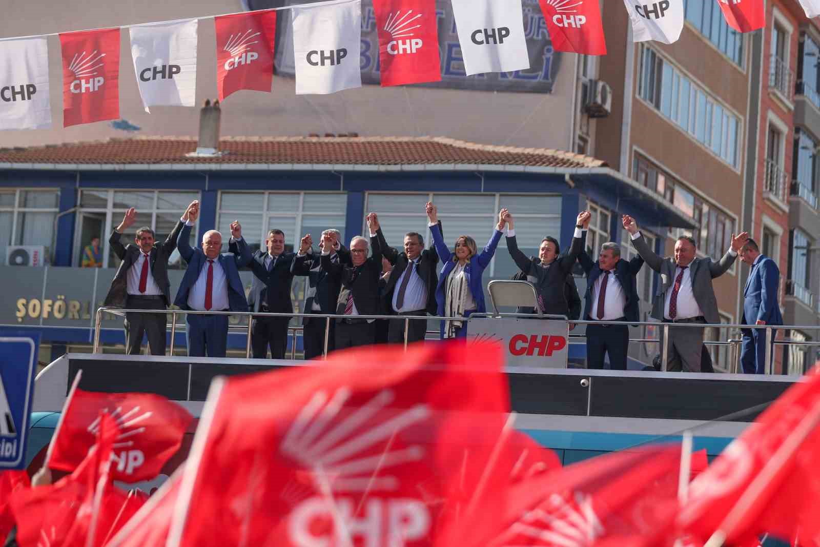 CHP Genel Başkanı &Ouml;zel, Kırklareli Bağımsız Adayı T&uuml;rker&rsquo;in iddialarını cevapladı
