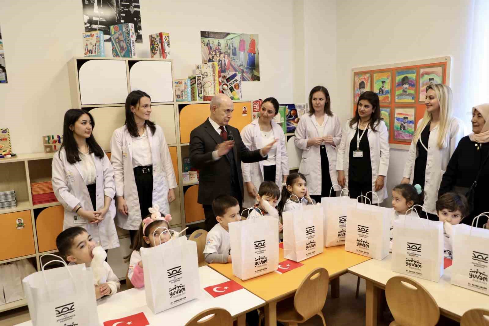 B&uuml;y&uuml;k&ccedil;ekmece Belediye Başkanı Akg&uuml;n, &ldquo;Bu memleketin tek meselesi eğitimdir&rsquo;&rsquo;
