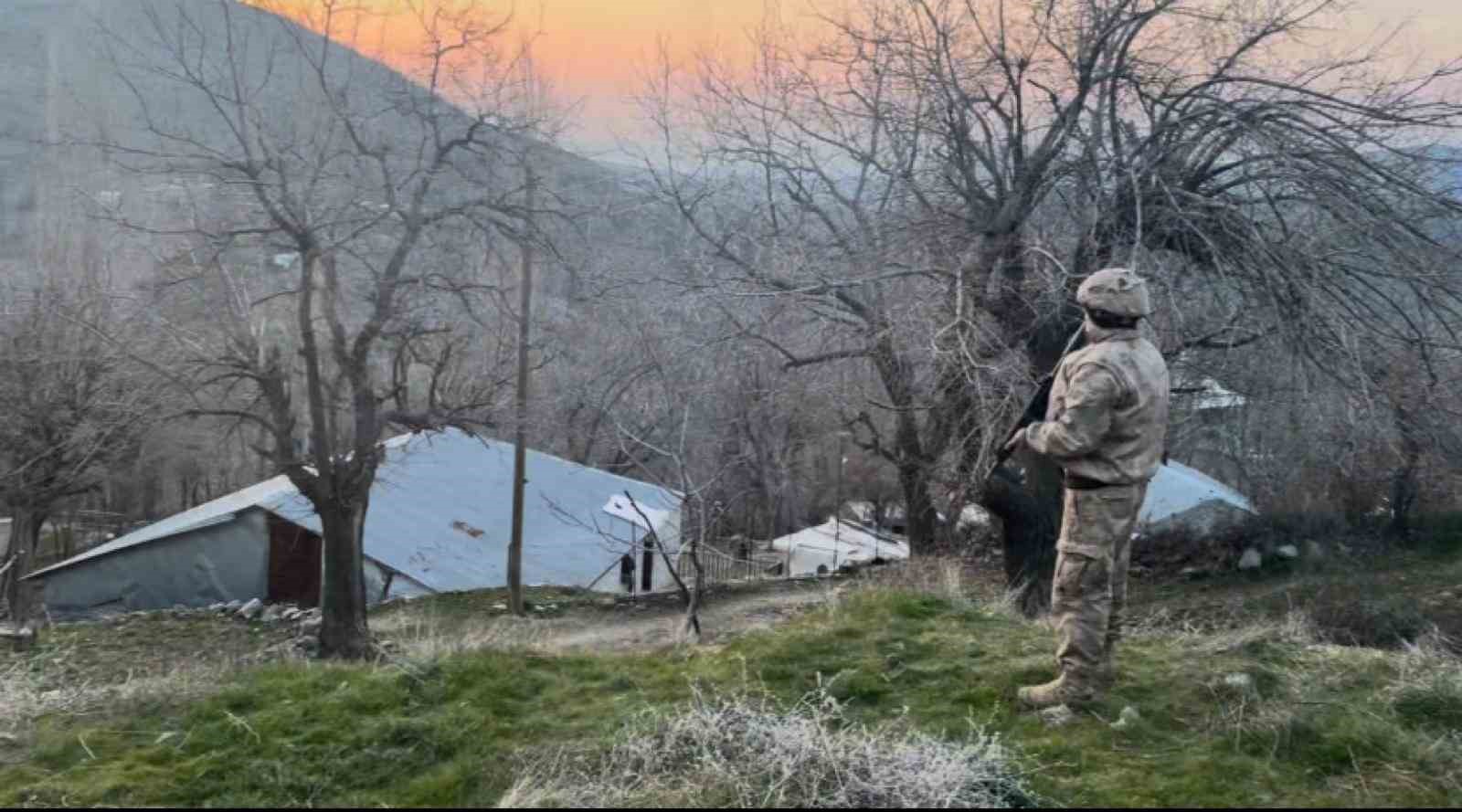 Lice’de 116 kilogram esrar ele geçirildi