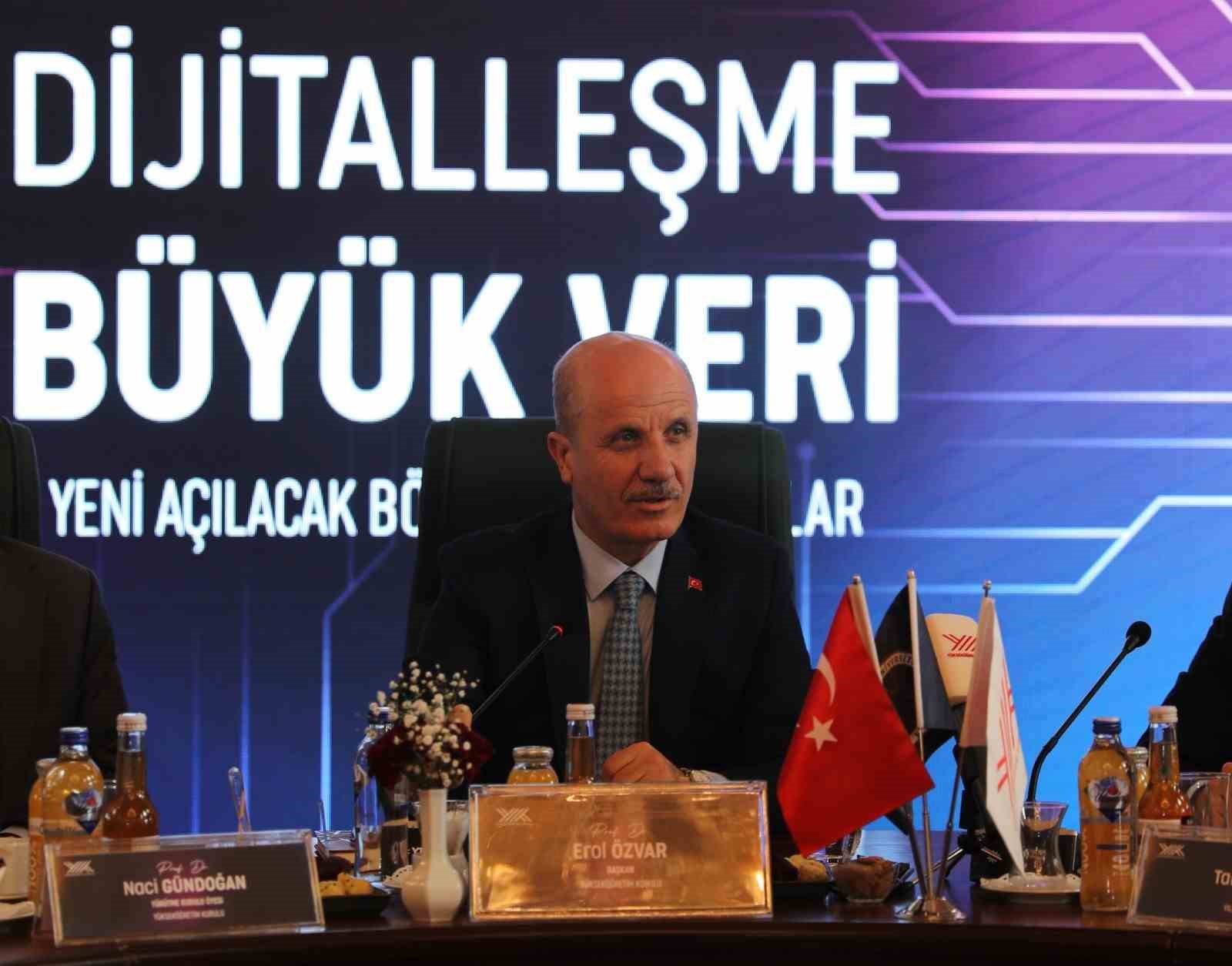 ‘Veri bilimi ve analitiği’ ile ‘yapay zeka ve makine öğrenmesi’ lisans düzeyinde ilk kez açılacak