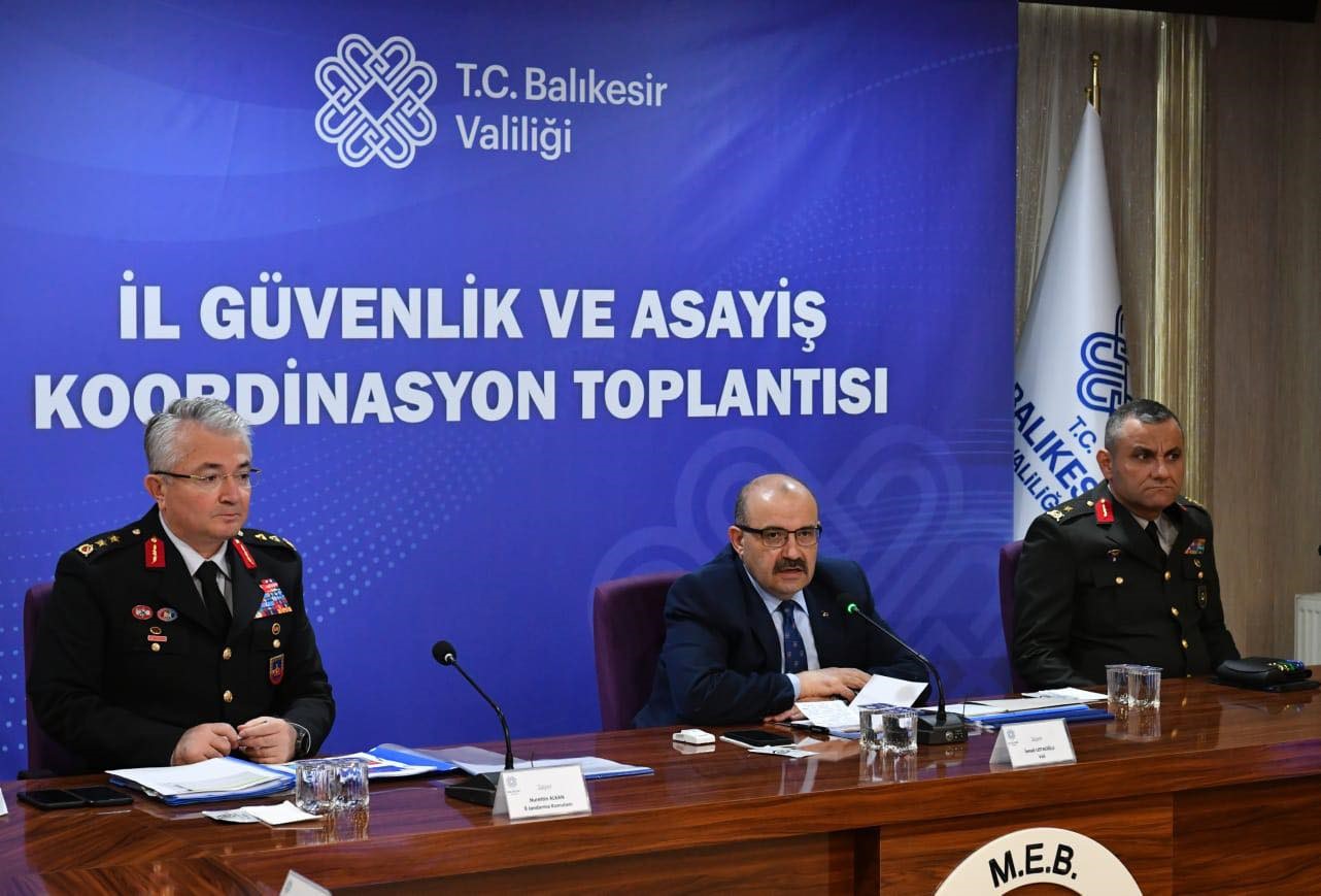 Vali Ustaoğlu Balıkesir&rsquo;in su&ccedil; dosyasını a&ccedil;ıkladı
