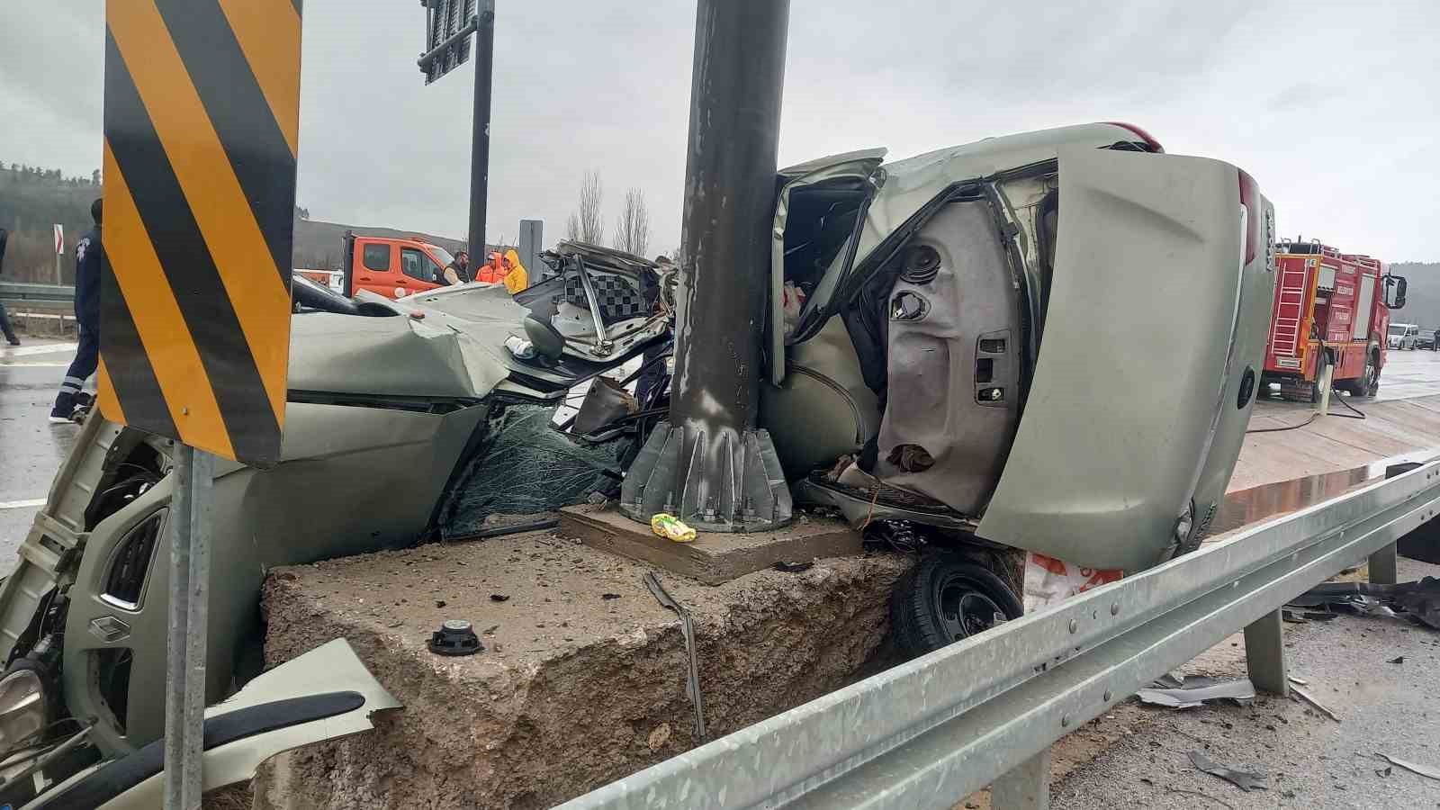 Gediz&rsquo;de yağış kaza getirdi: 1 &ouml;l&uuml;
