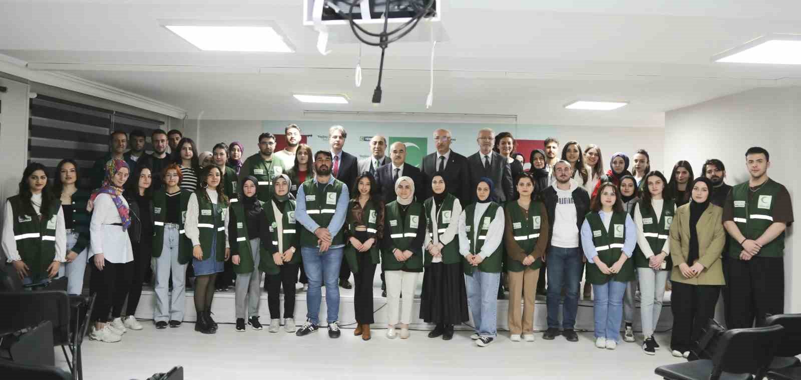 &Ccedil;orum Valisi Do&ccedil;. Dr. Z&uuml;lkif Dağlı:
