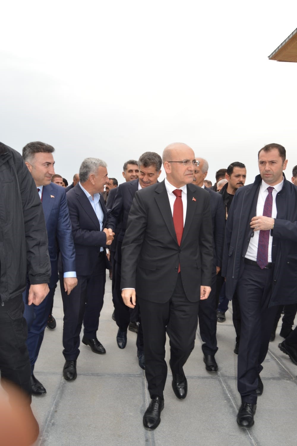 Bakan Kacır: "TEKNOFEST&rsquo;le gen&ccedil;lerimizi geleceğin d&uuml;nyasına hazırlıyor, bilim ve teknoloji yolculuğunda onların yanında yer alıyoruz&rdquo;
