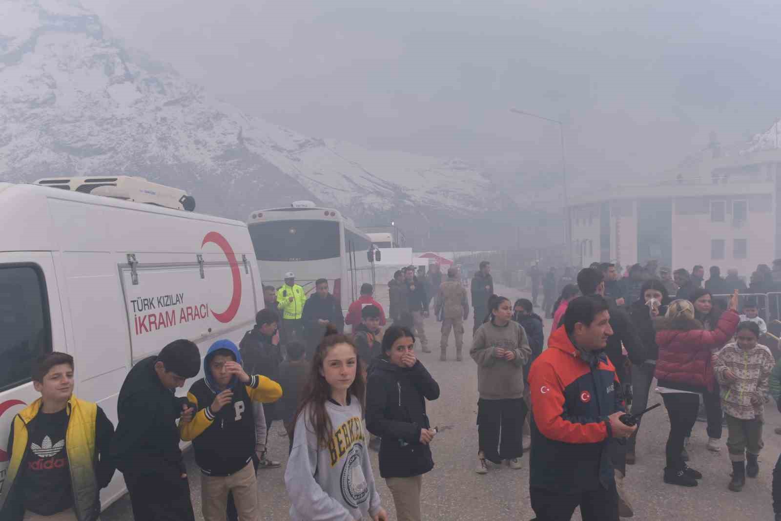 Hakkari&rsquo;de deprem tatbikatı
