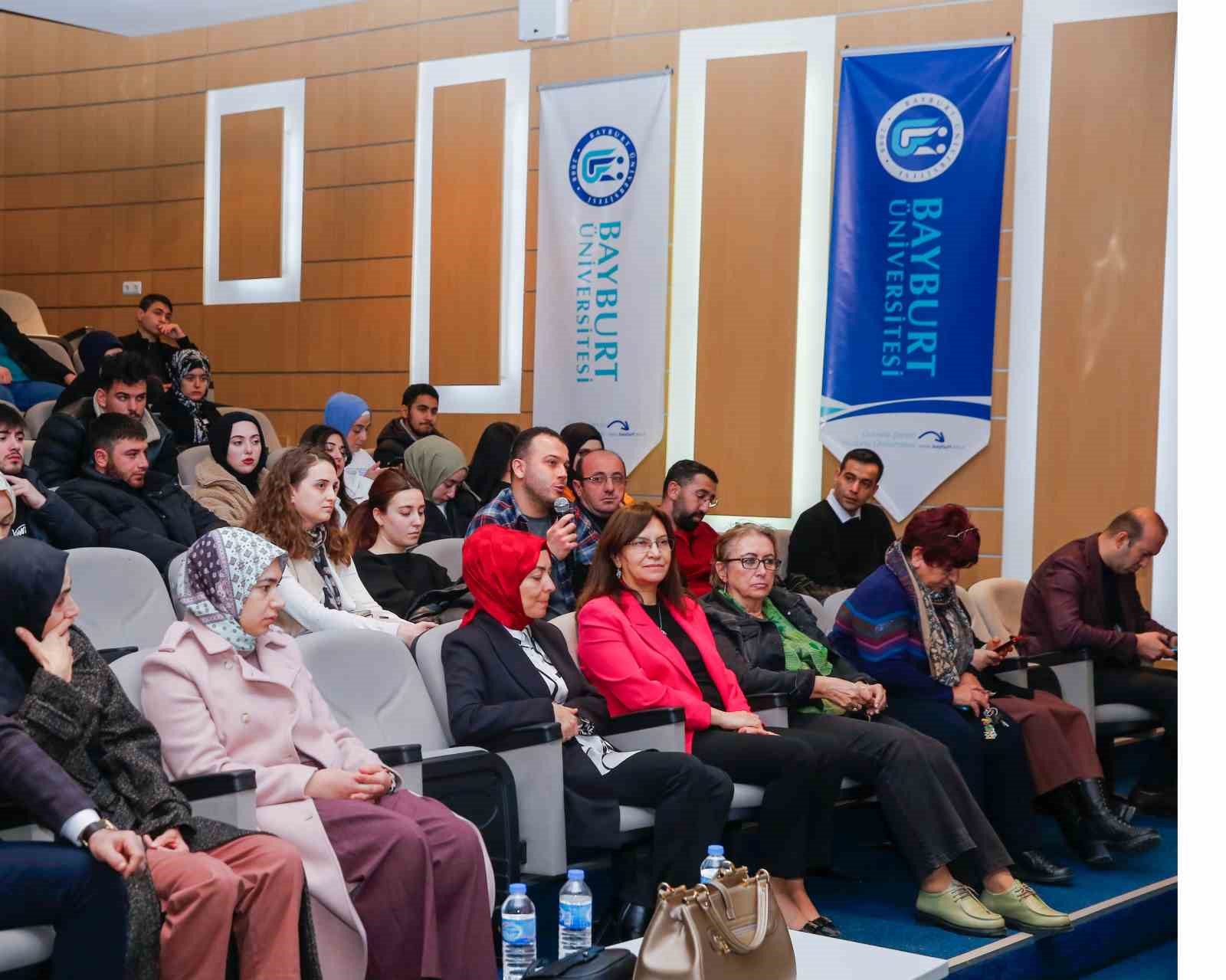 İİBF, Çevre Konferansına ve Paranın Yüzyılı Sergisine ev sahipliği yaptı
