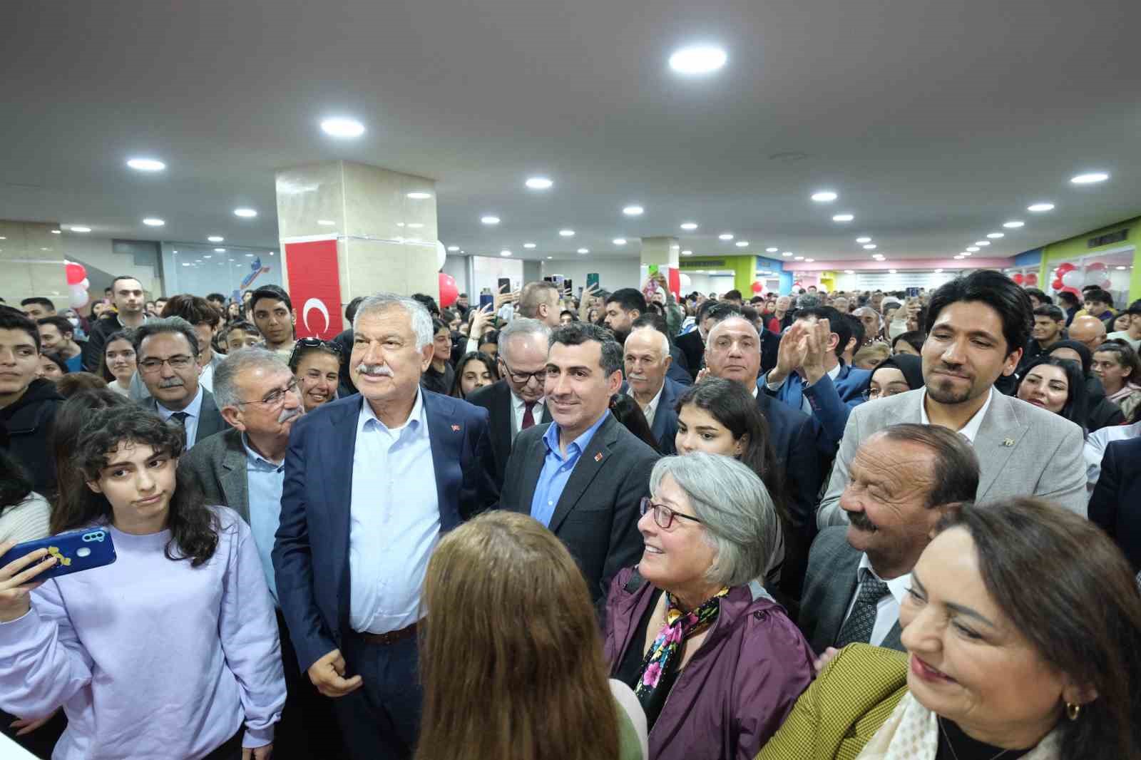 Kozan, Ceyhan ve Karataş&rsquo;ın ardından Kuruk&ouml;pr&uuml; Kurs Merkezi de a&ccedil;ıldı
