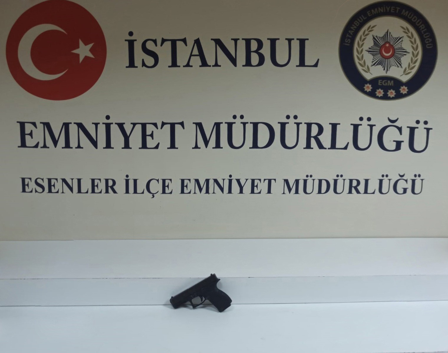 Esenler’de silahlı alacak verecek kavgası: 2 yaralı