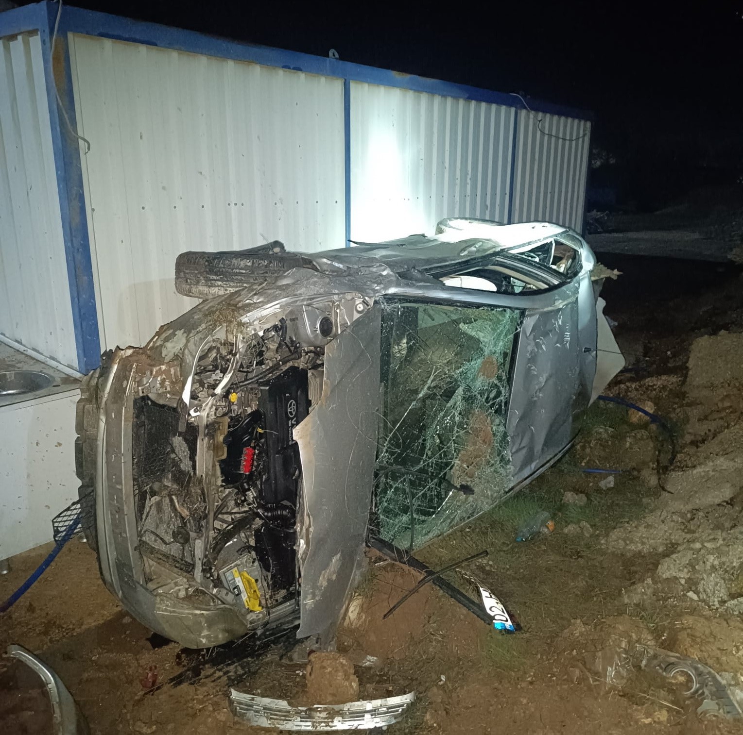 Gölbaşı ilçesinde 2 otomobil çarpıştı: 3 yaralı
