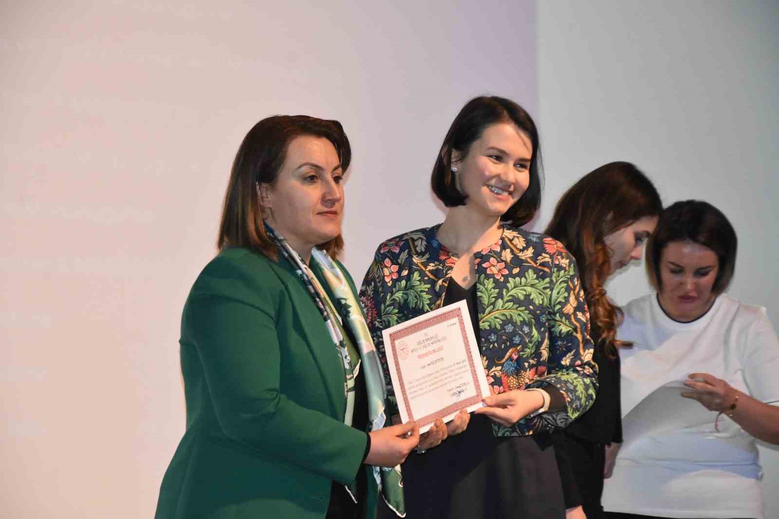 Bitlis&rsquo;te &ldquo;&Ccedil;ocuk İhmal ve İstismarı Semineri&rdquo; d&uuml;zenlendi
