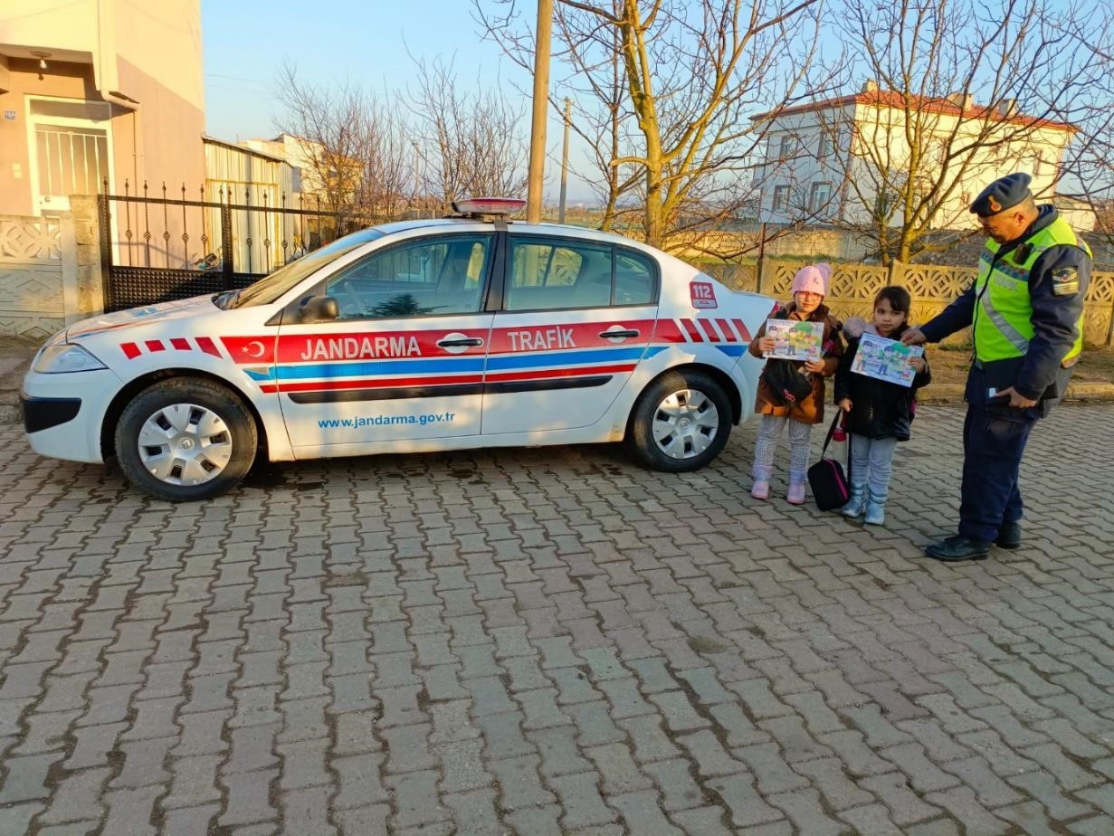 Kırklareli&rsquo;de okul servisi denetimleri sıklaştırıldı
