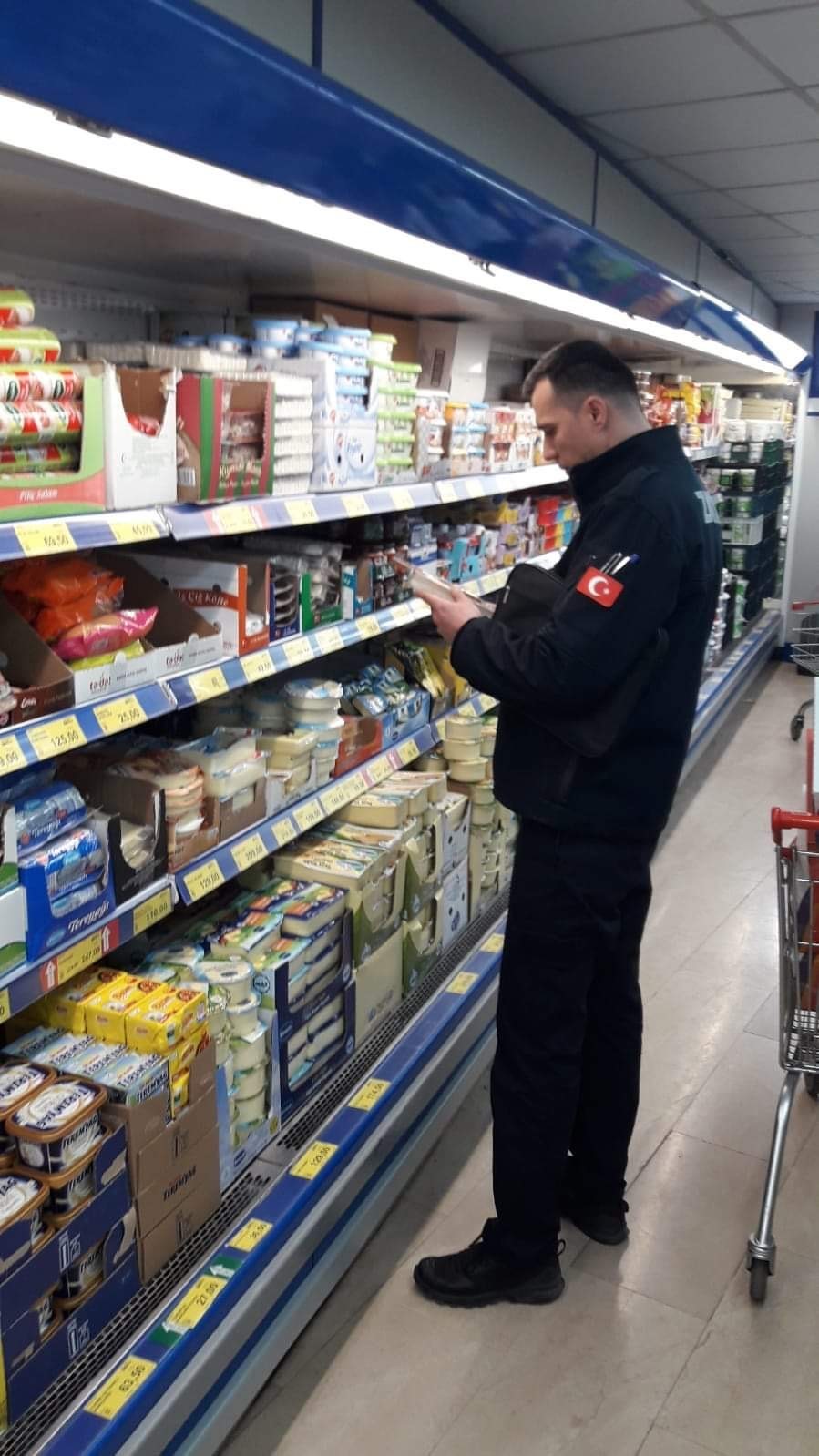 Zabıtan 3 iş yerine ceza
