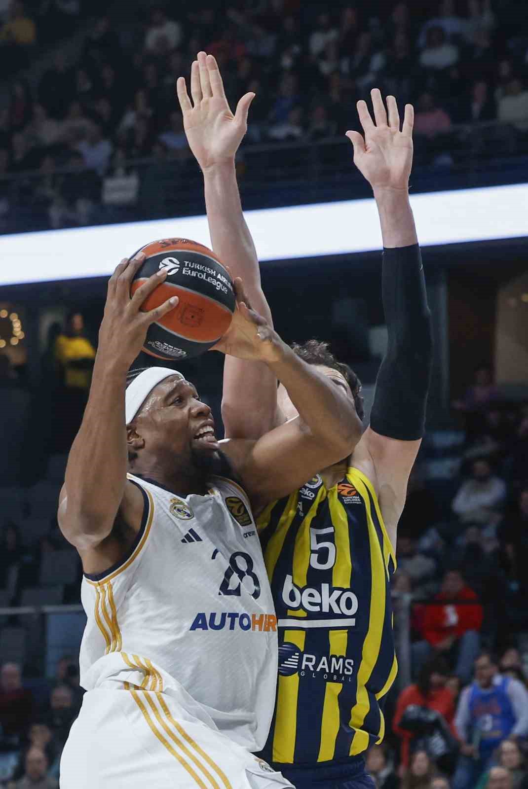 THY Euroleague: Real Madrid: 79 - Fenerbahçe: 89
