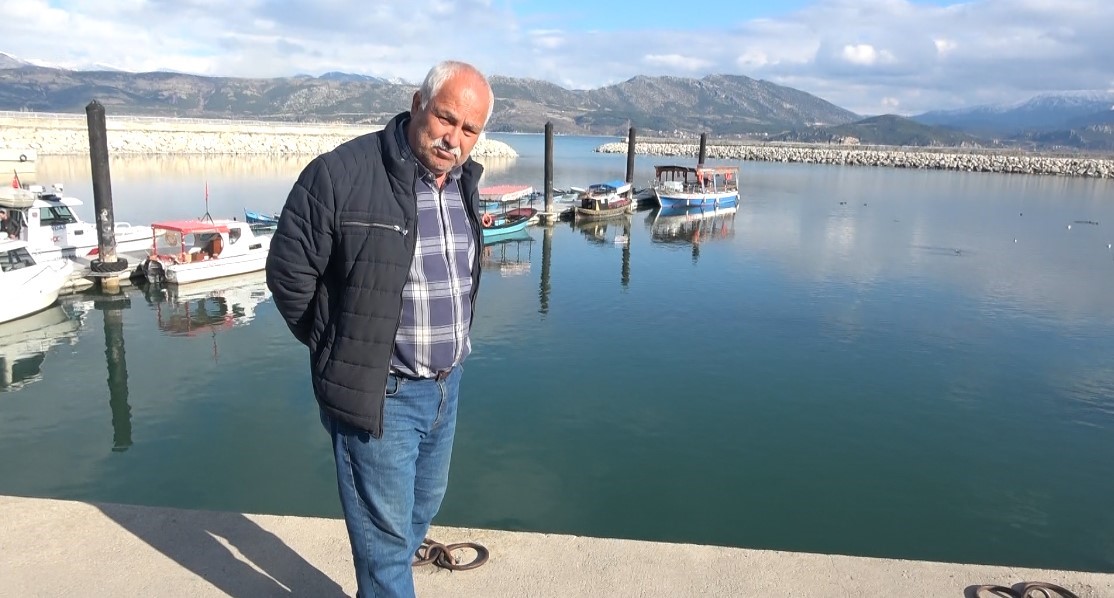 Eğirdir G&ouml;l&uuml;&rsquo;nde yaşanan su kaybı balık&ccedil;ılığı yok ediyor
