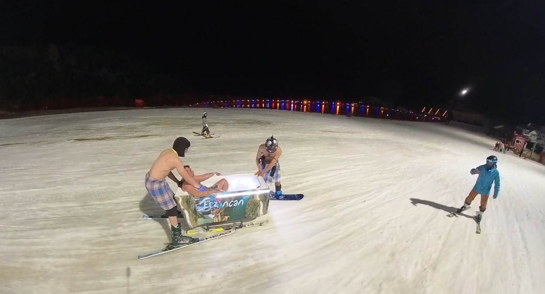 Erzincan’da küvetle sıra dışı kayak