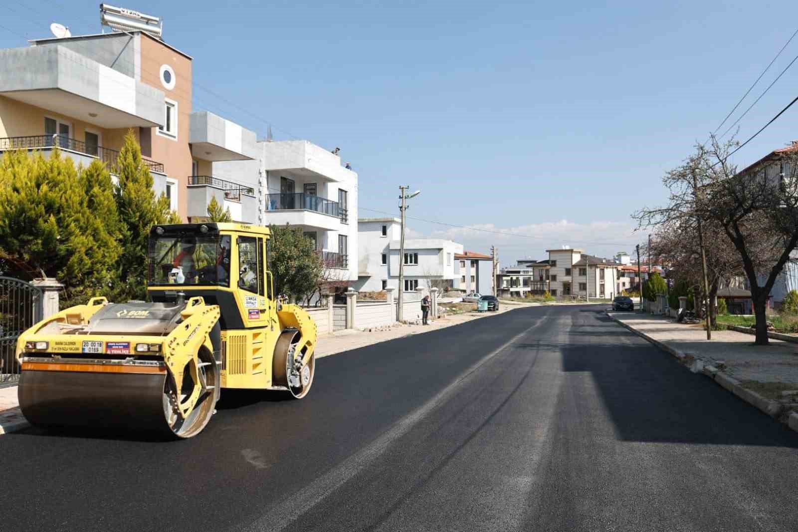 Merkezefendi&rsquo;de 35 bin metrekarelik alana sıcak asfalt yapılacak

