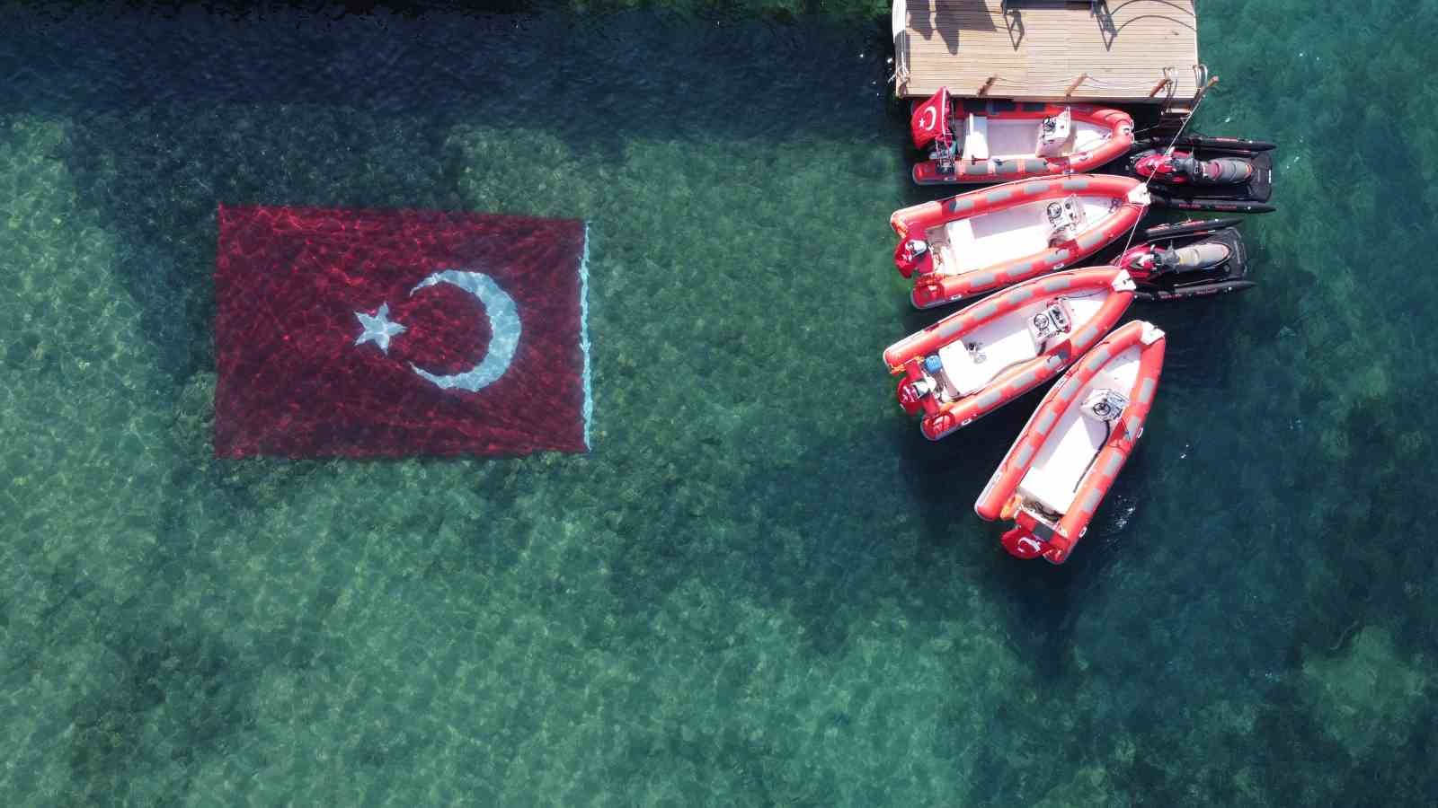 T&uuml;rkiye&rsquo;nin ilk dalış k&ouml;y&uuml; a&ccedil;ıldı
