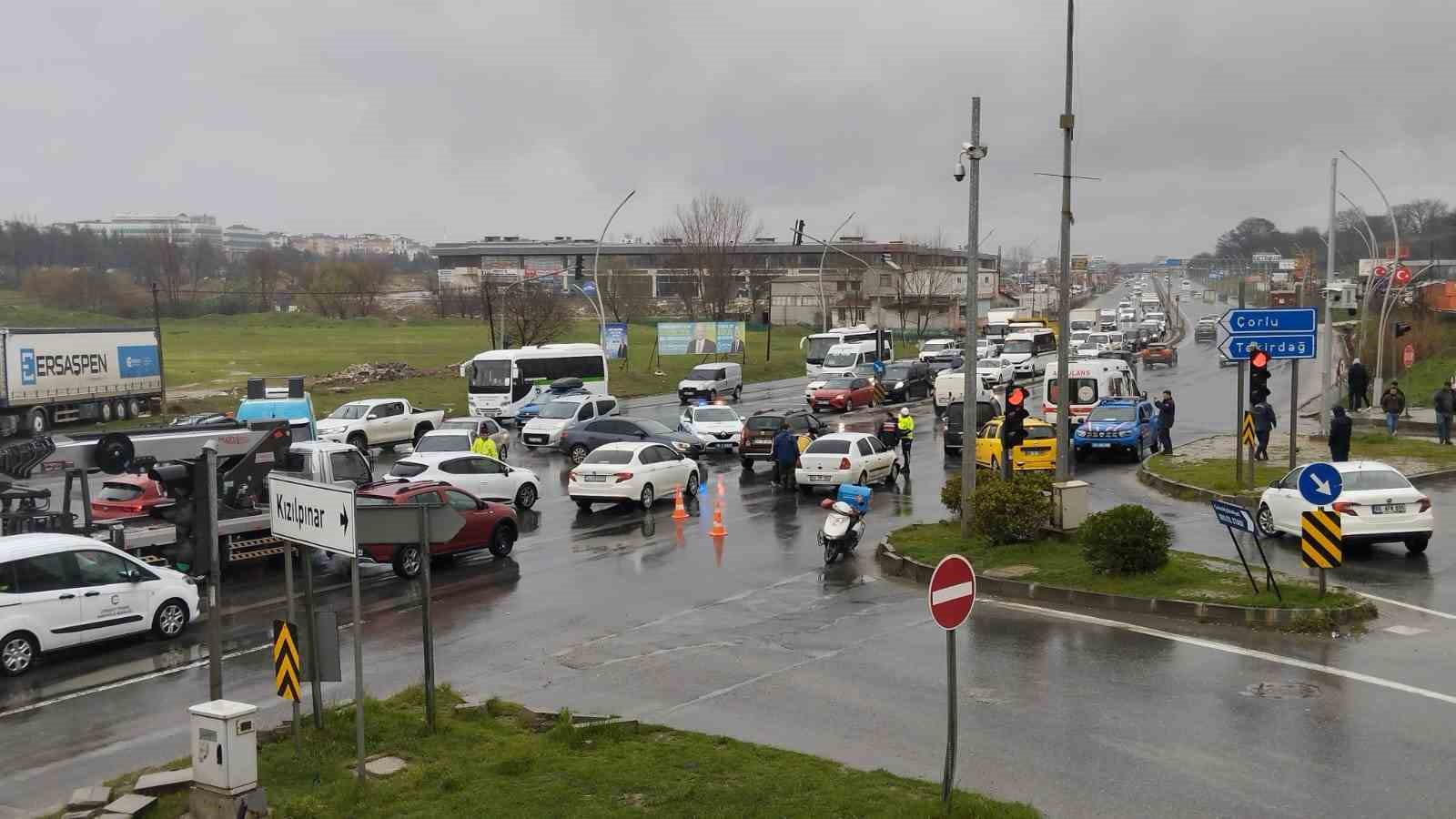 Kaza anı kamerada: 360 derece döndü