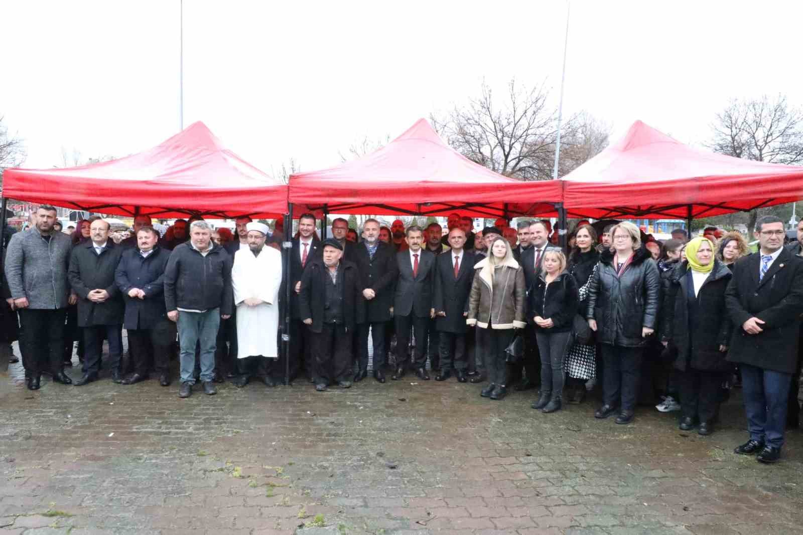 Alpullu&rsquo;da Aile Sağlığı Merkezi ve 112 Acil Sağlık Hizmetleri İstasyonu temeli atıldı
