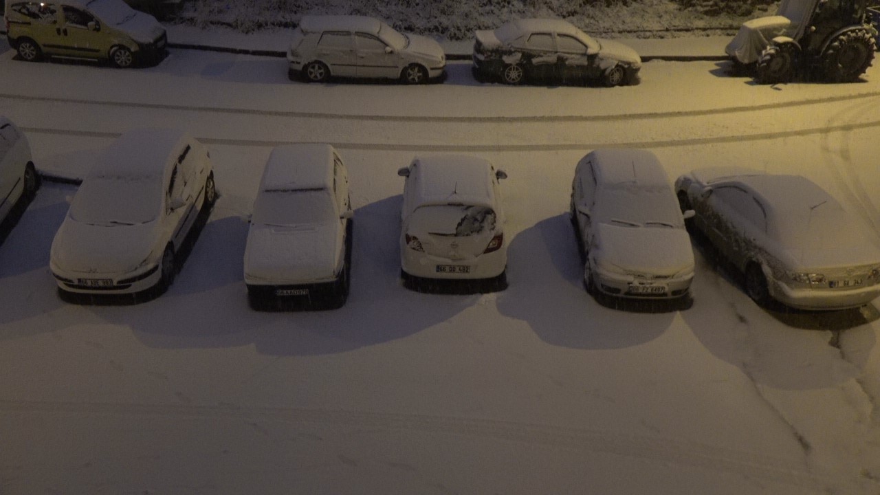 Yozgat&rsquo;ta kar yağışı etkili oldu
