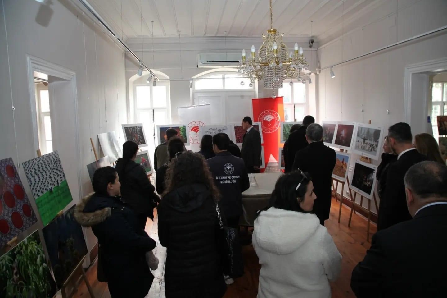 &Ccedil;anakkale&rsquo;de &lsquo;Tarım ve Kadın&rsquo; Fotoğraf sergisi a&ccedil;ıldı
