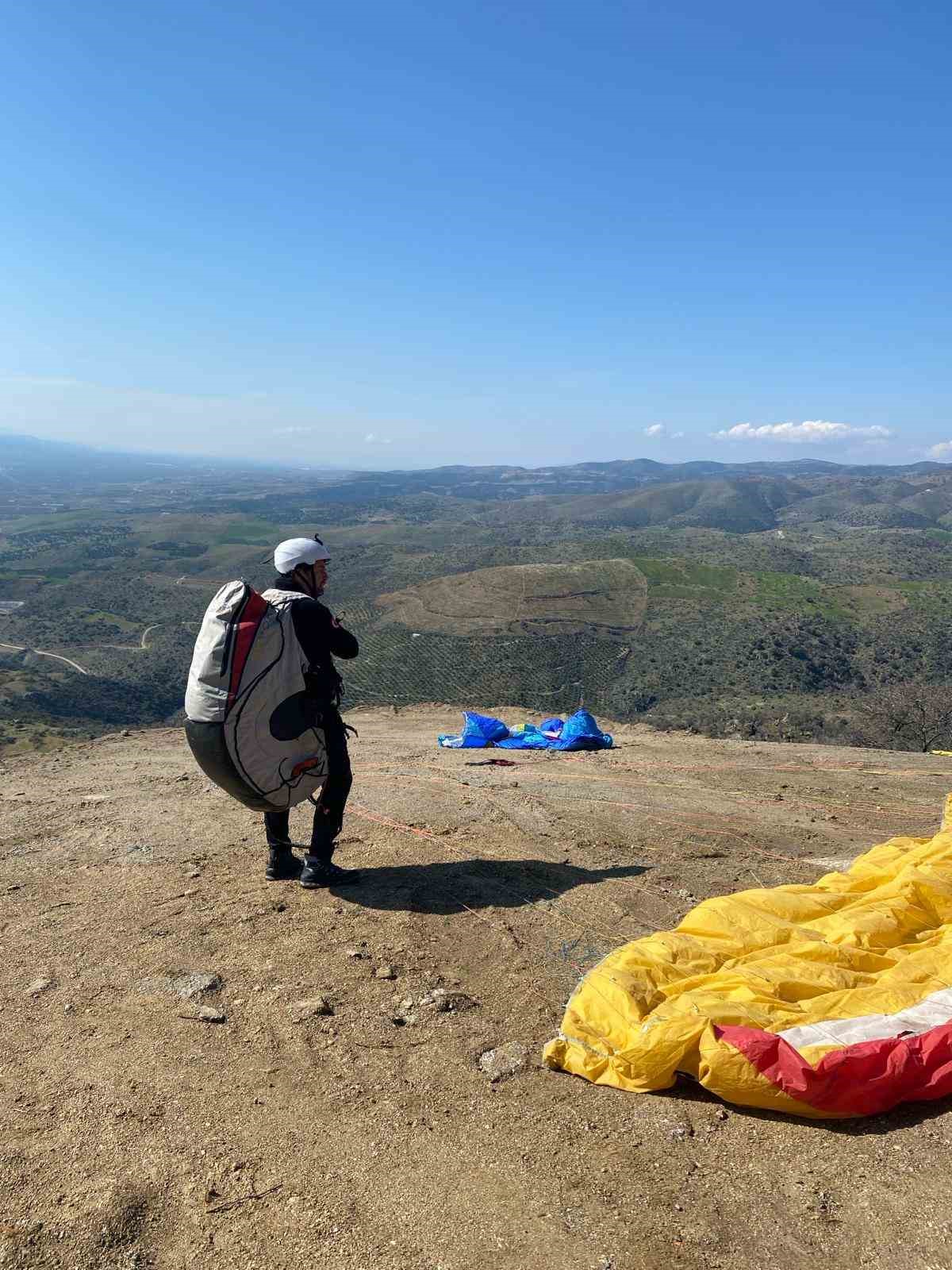 Alaşehir’e yamaç paraşüt sahası kazandırıldı