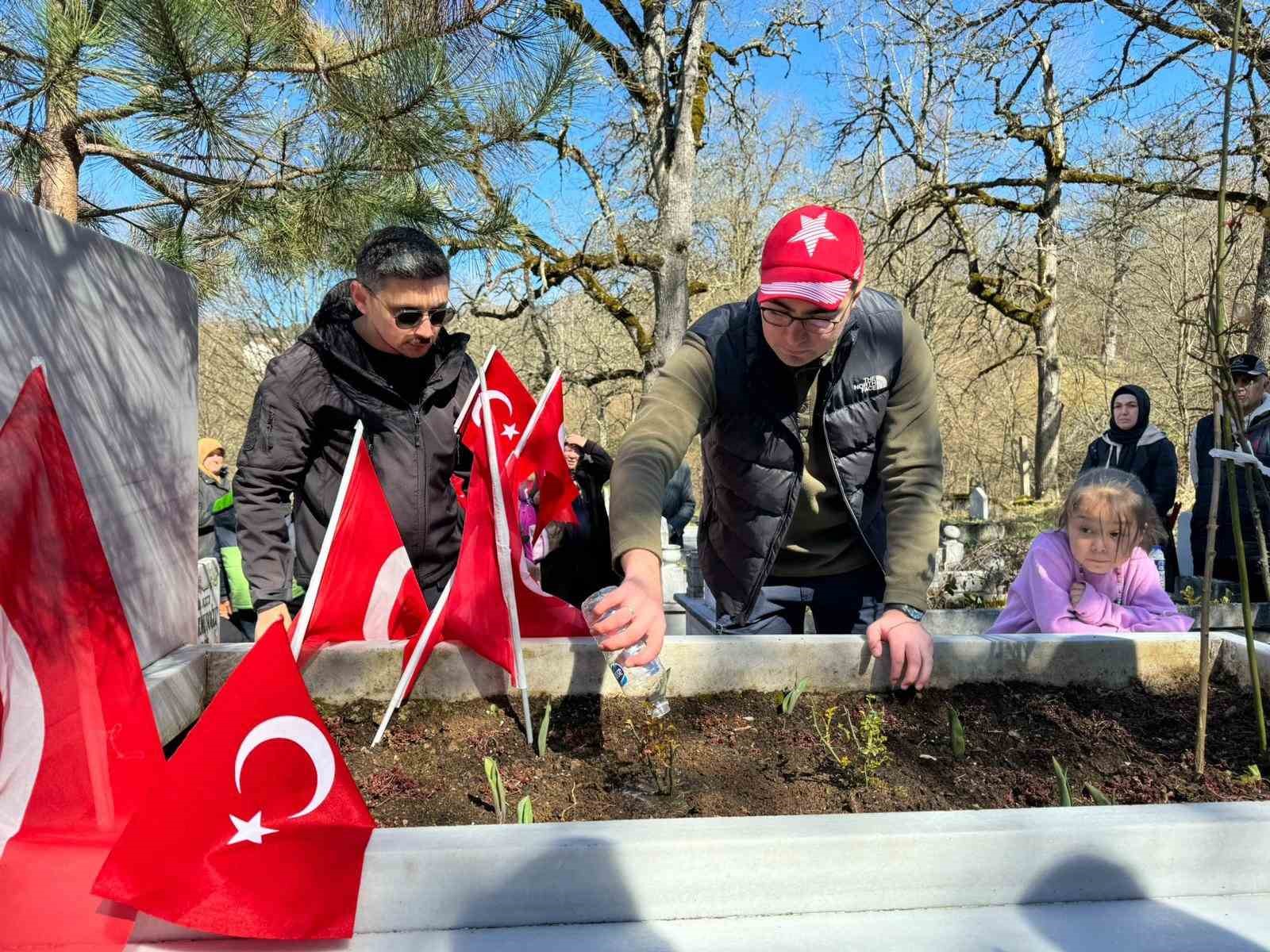 Kaymakamlıktan şehitlere saygı yürüyüşü
