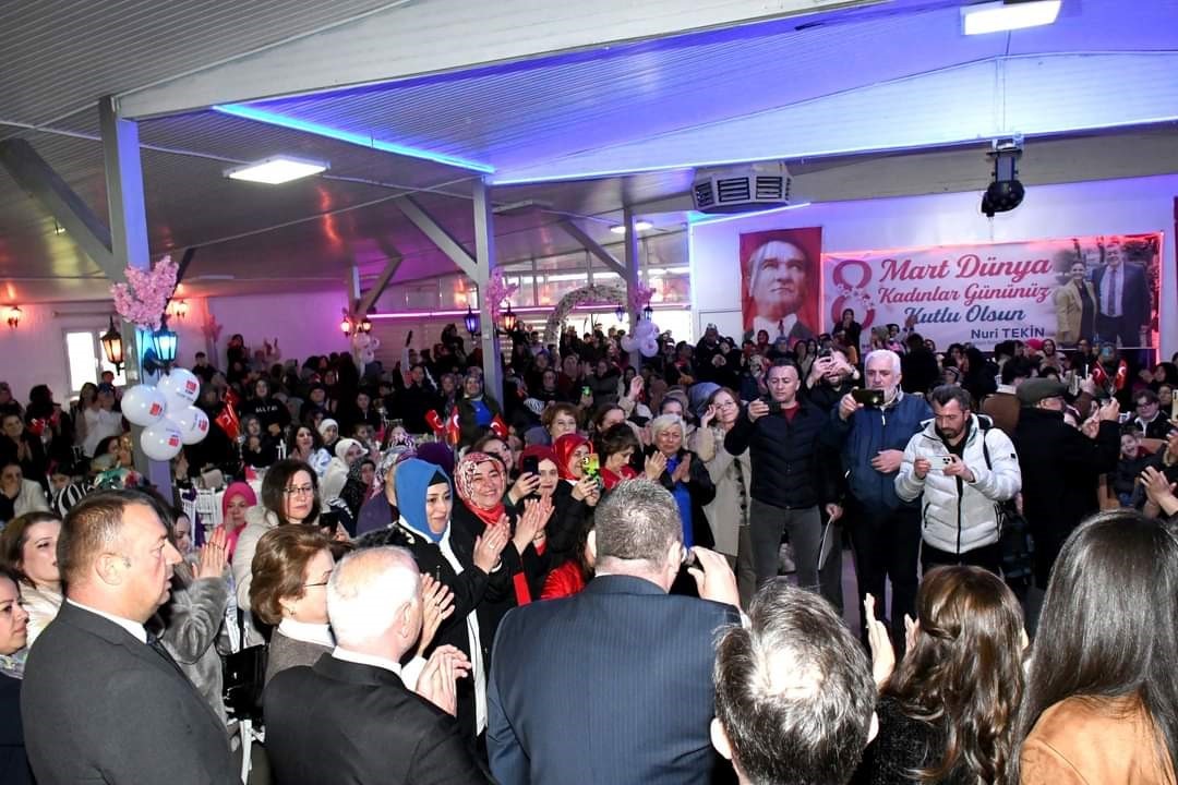 Alaplılı kadınlar doyasıya eğlendi
