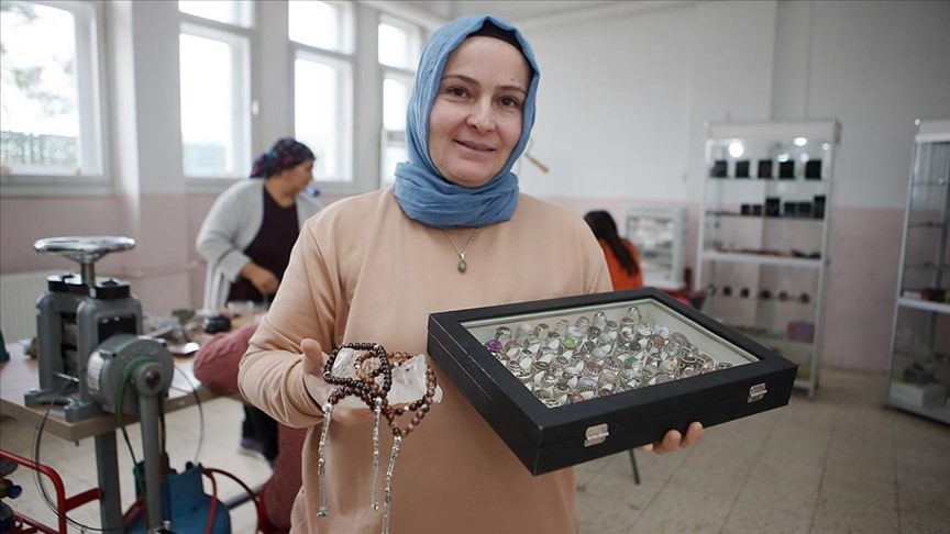 OKA destekli Kadın Kooperatifi, Hayat Boyu Öğrenme Zirvesi’nde iyi uygulama örneği seçildi