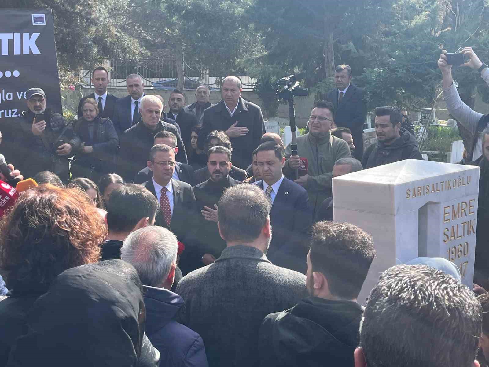 Türk Halk müziği sanatçısı Emre Saltık, vefatının 7. yılında "Filistin’de barış" mesajıyla anıldı